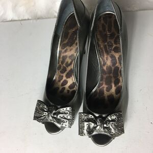 Gianni Bini women’s peep toe leather shoes SZ10 M